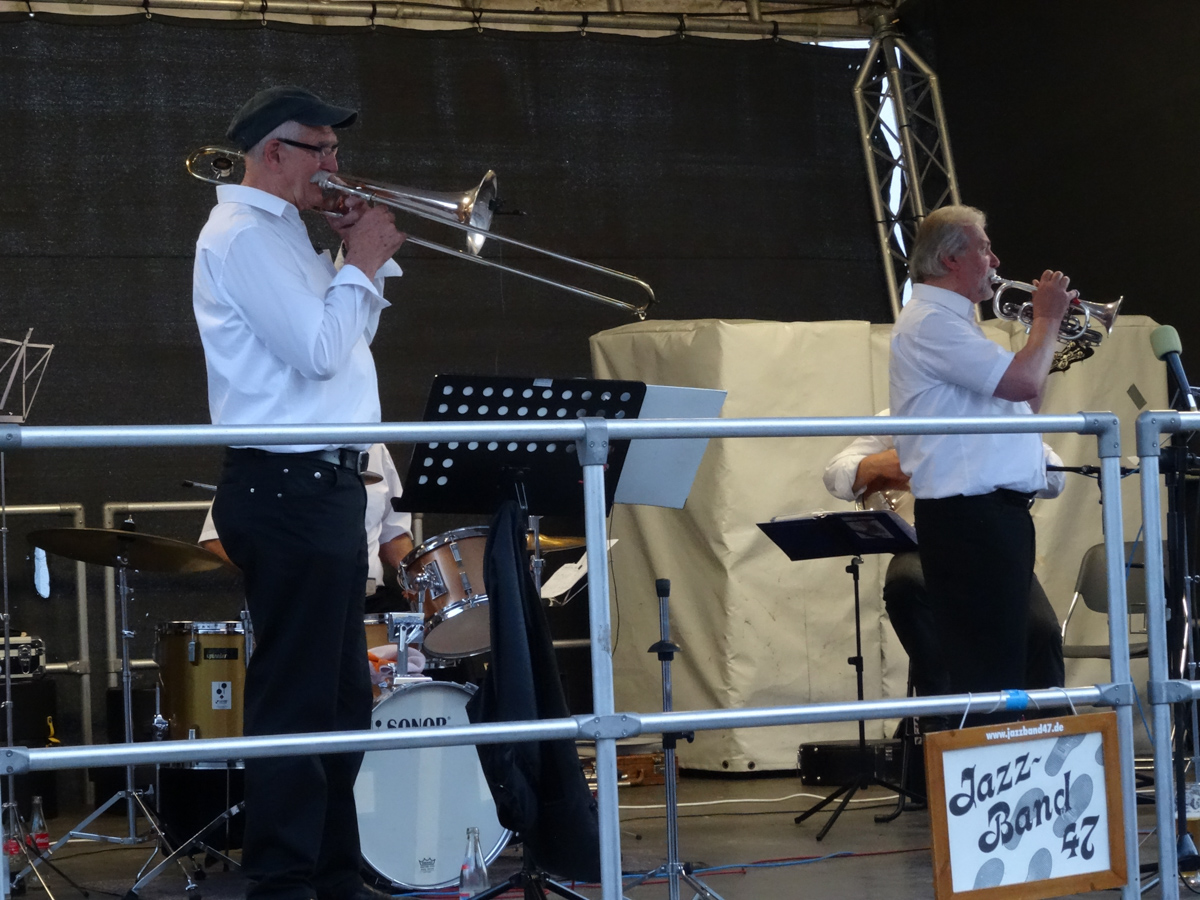 jazzband47-musiksommer-guenzburg-2015-10